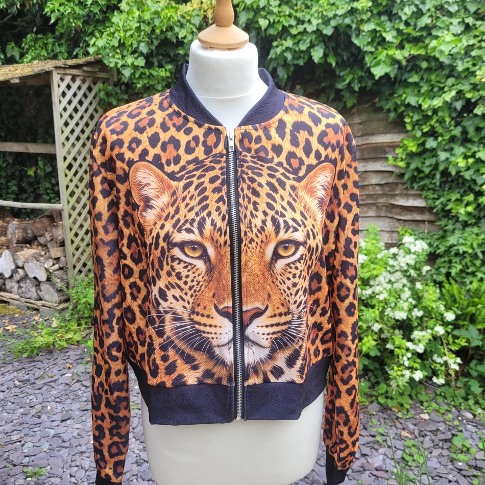 Leopard Bomber