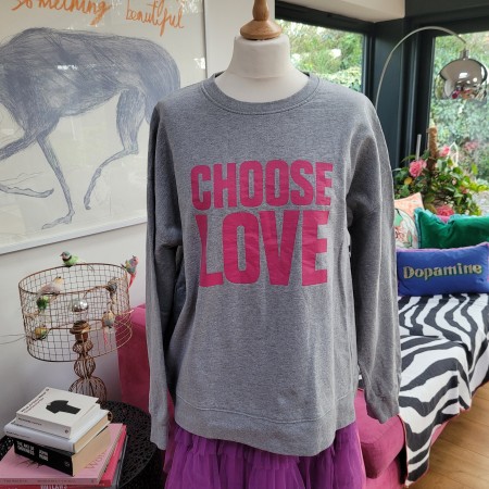 Grey CHOOSE LOVE top